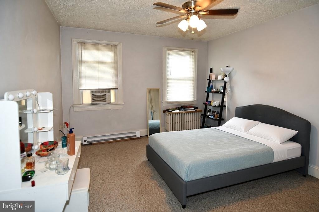 4210 10th Street Ne - Photo 18