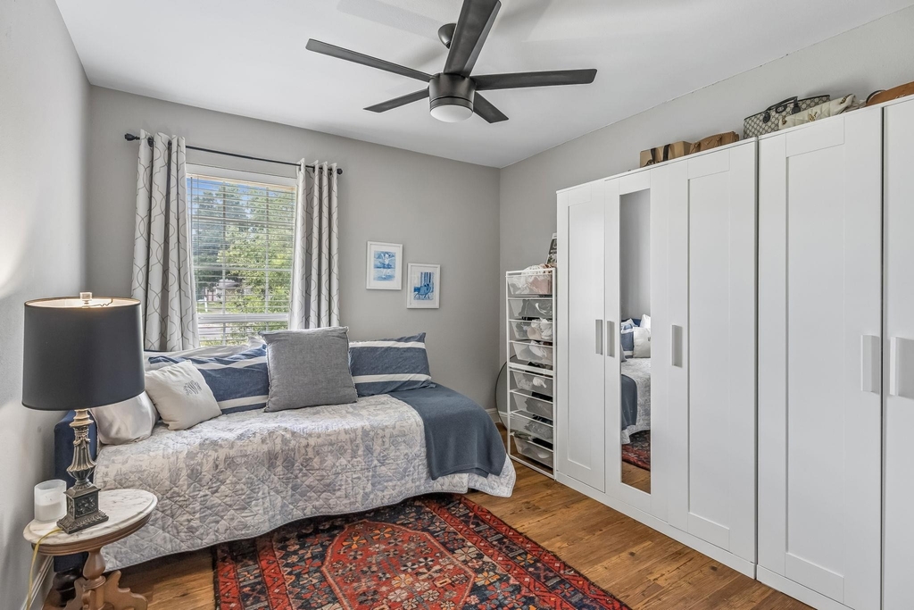10504 Wagon Gap Dr - Photo 10