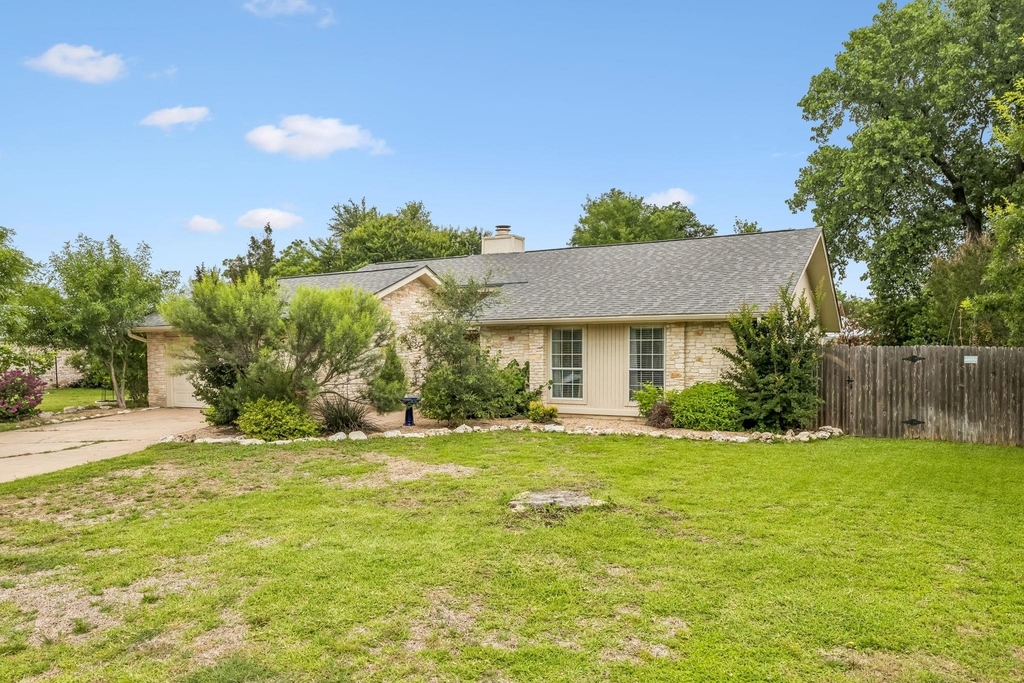 10504 Wagon Gap Dr - Photo 21