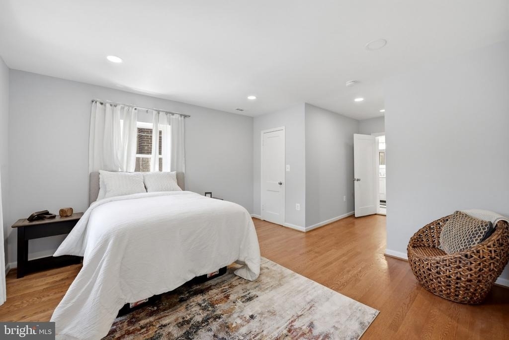 1719 Evarts Street Ne - Photo 11