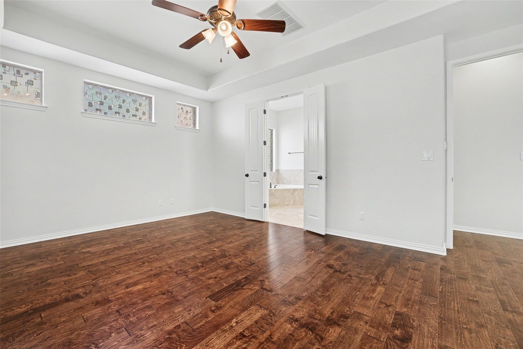 1020 Winding Way Dr - Photo 13