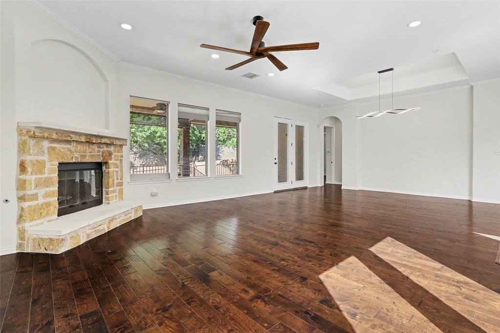 1020 Winding Way Dr - Photo 8