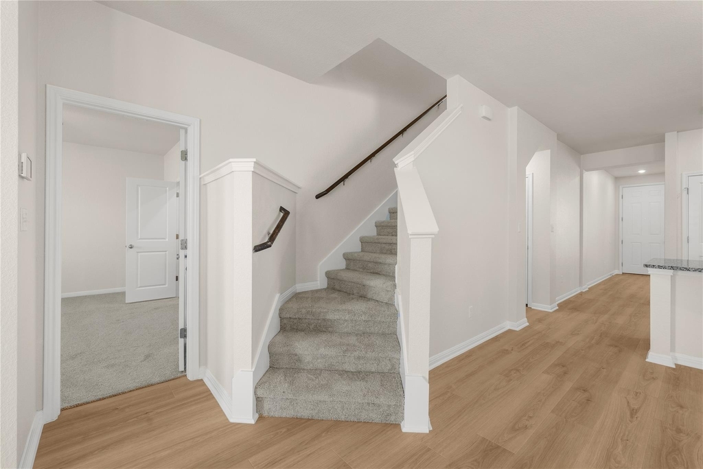 6044 Genova Pl - Photo 17