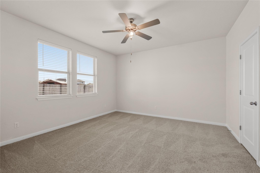6044 Genova Pl - Photo 13