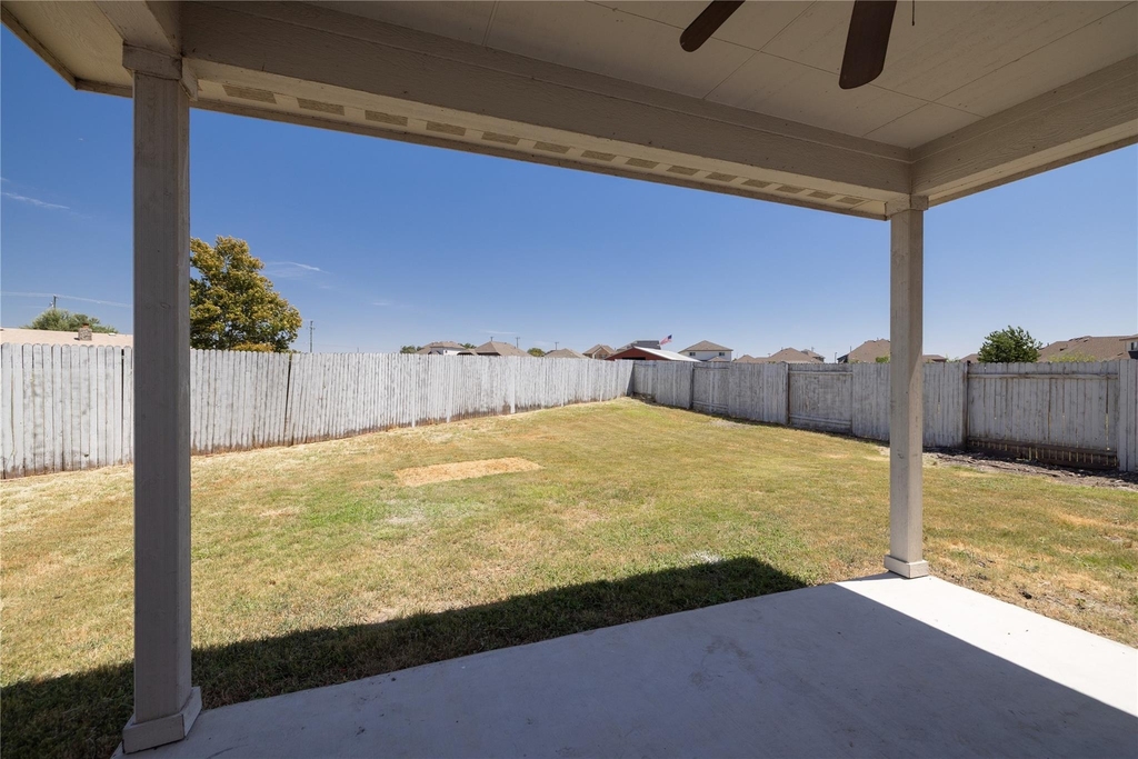 6044 Genova Pl - Photo 30