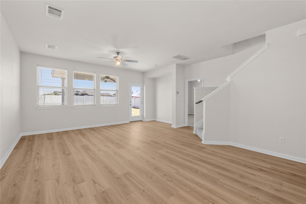 6044 Genova Pl - Photo 9