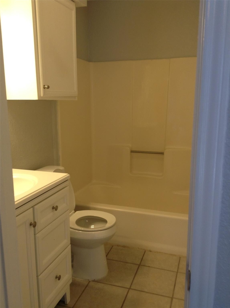 2001 Kenneth Ave - Photo 14