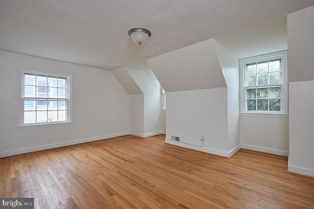 6216 30th Street Nw - Photo 17