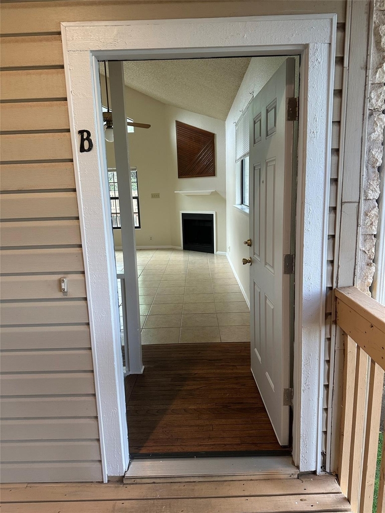7107 Silver Dale Dr - Photo 2
