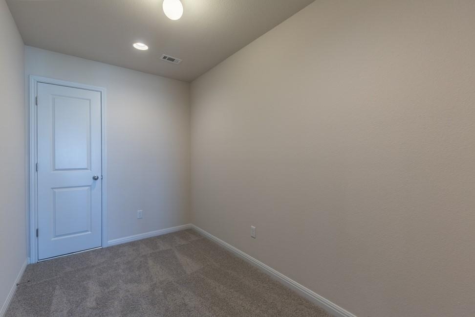 205 Falkland Street - Photo 33