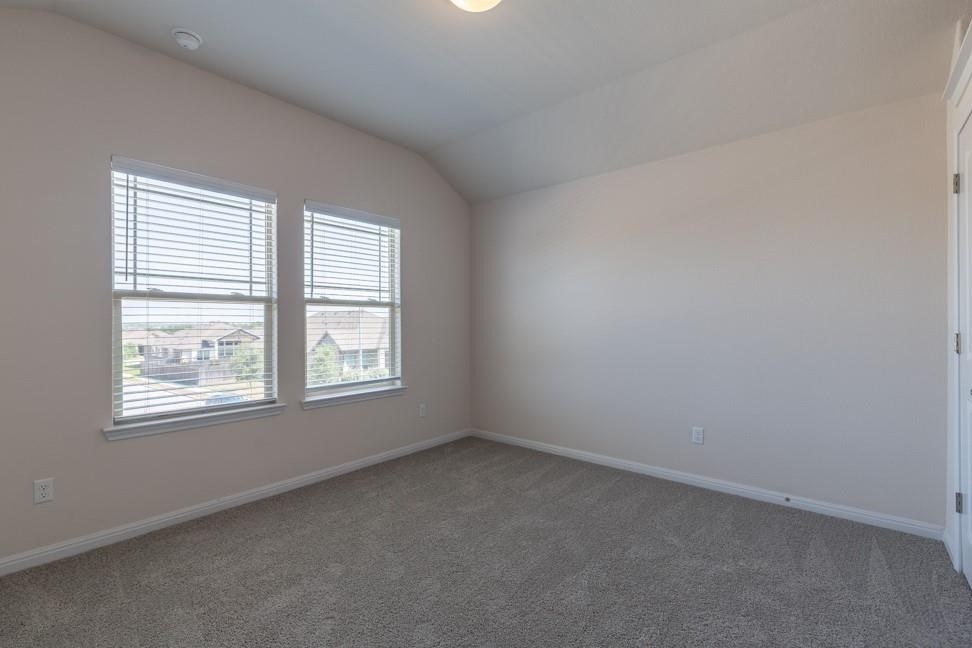 205 Falkland Street - Photo 25