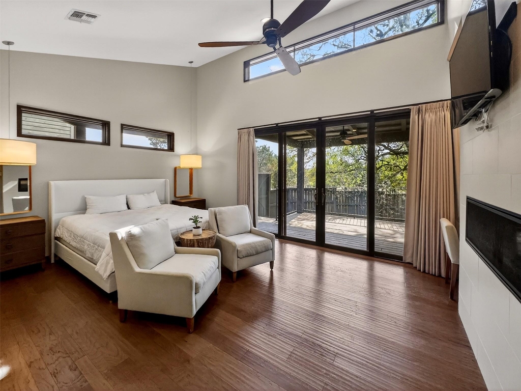 2113 Barbaro Way - Photo 0