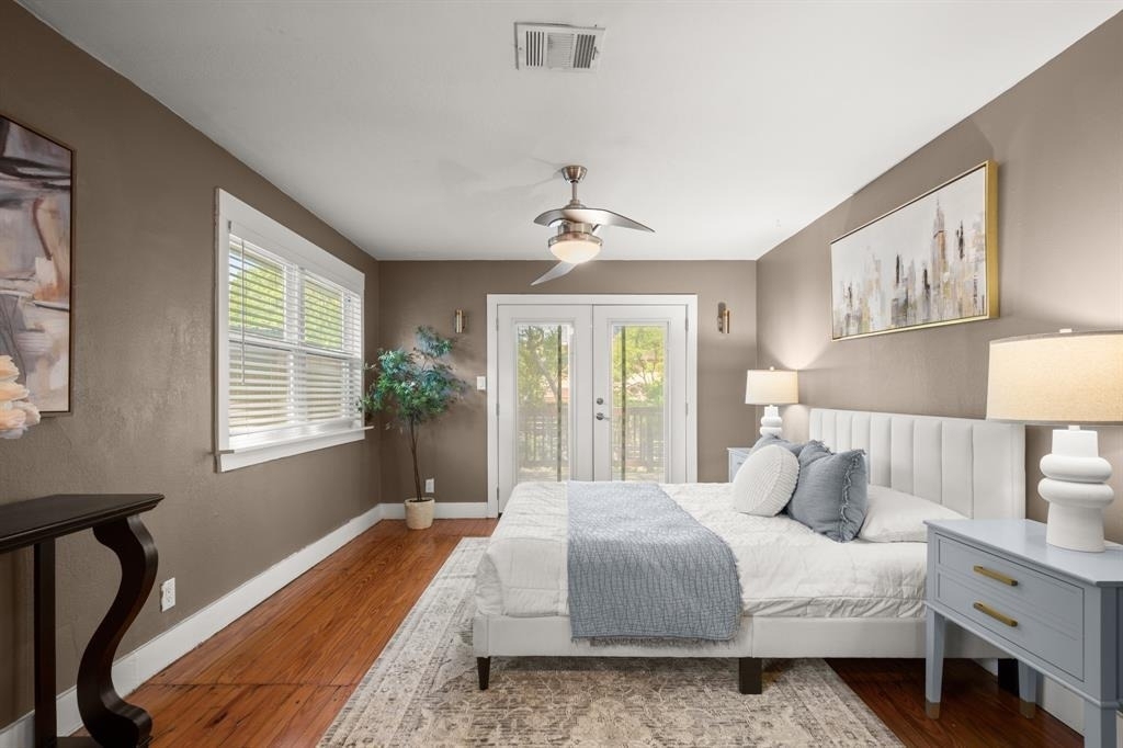 1184 Navasota St - Photo 21
