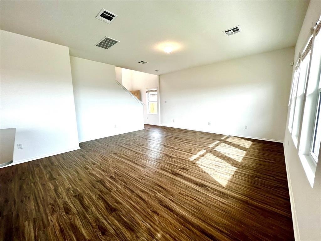 8001 Copper Prairie Bnd - Photo 5