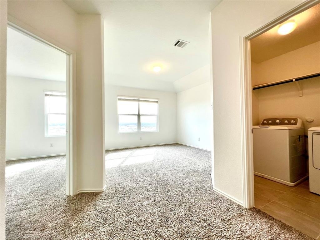 8001 Copper Prairie Bnd - Photo 18