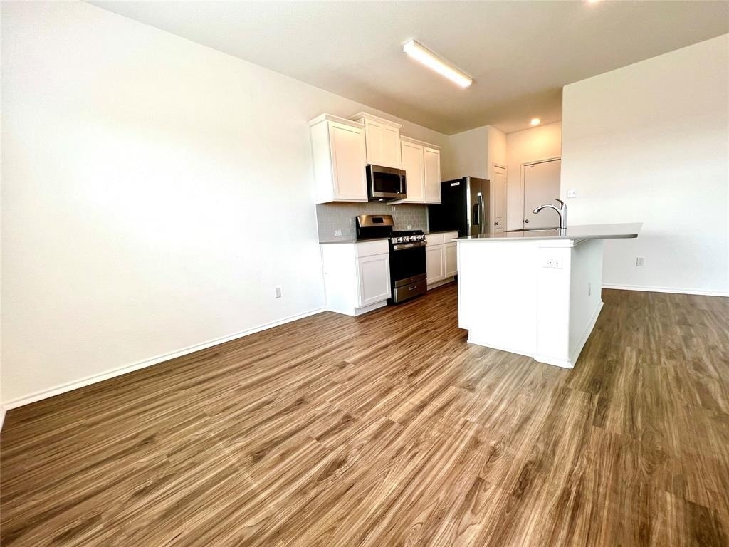 8001 Copper Prairie Bnd - Photo 6