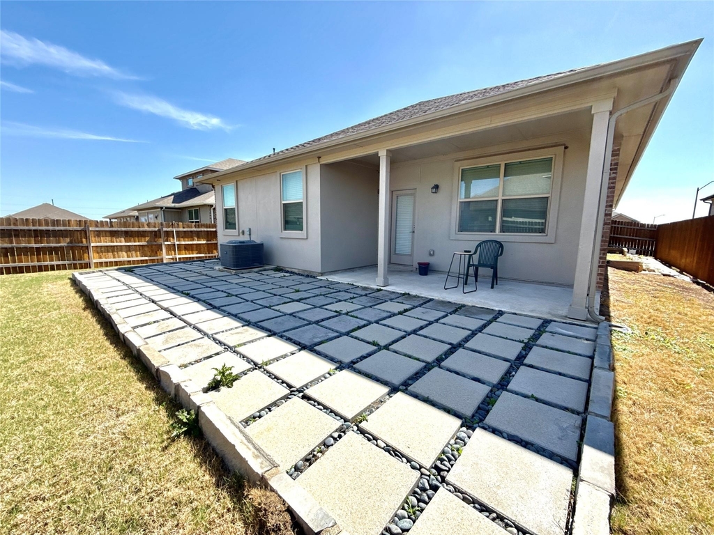 17217 Bassano Ave - Photo 16