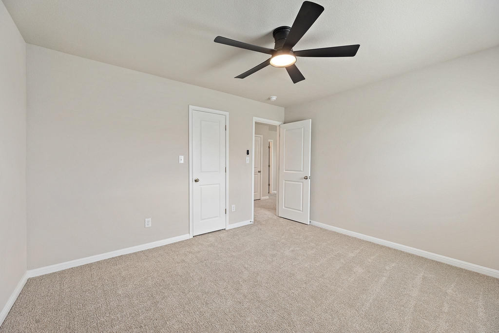 207 Cherry Blossom Ln - Photo 32