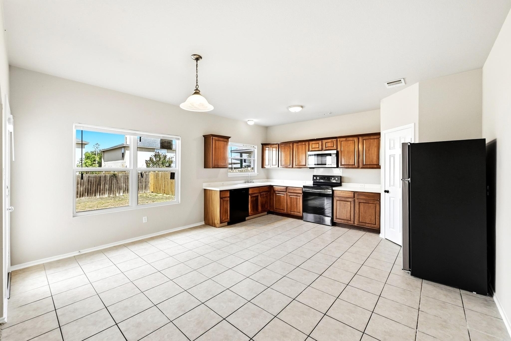 13316 Marie Ln - Photo 9