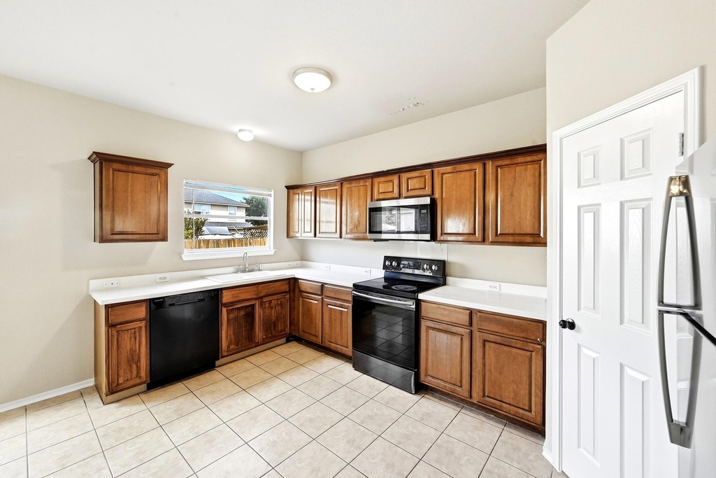 13316 Marie Ln - Photo 13