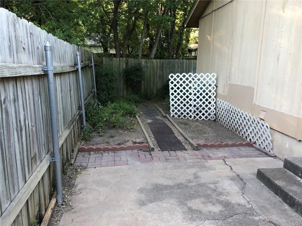 6910 S 1st St - Photo 12