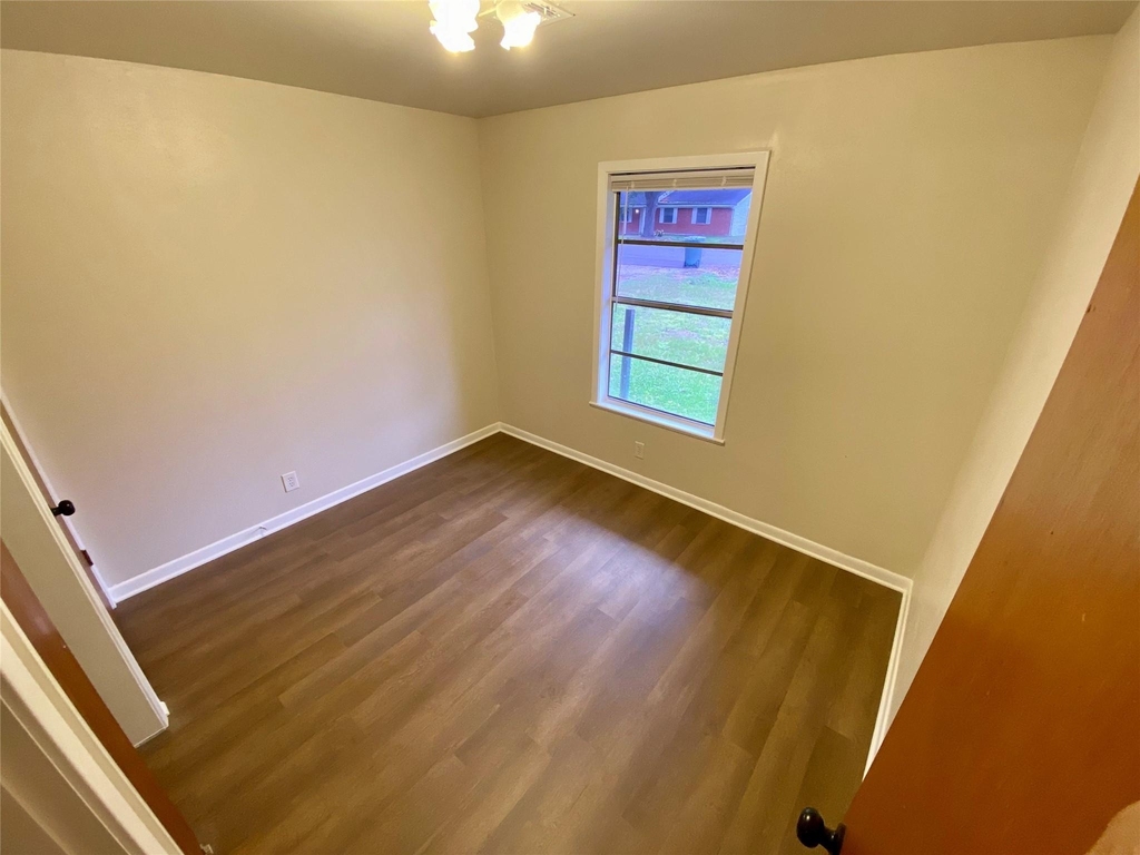 260 Bradford Dr - Photo 12