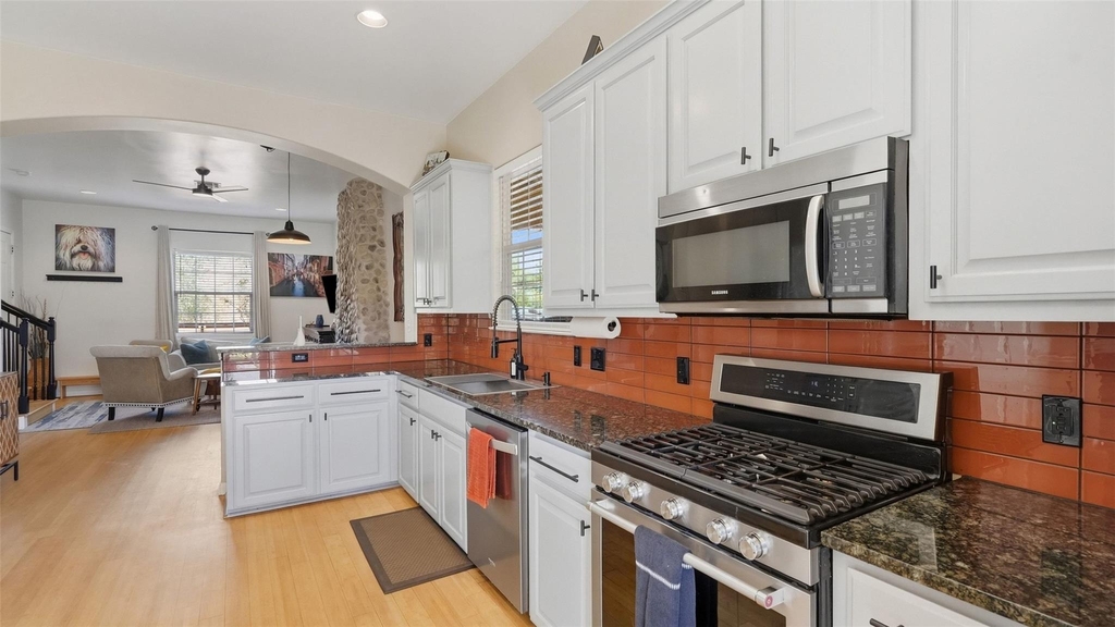 2931 E Martin Luther King Jr Blvd - Photo 11