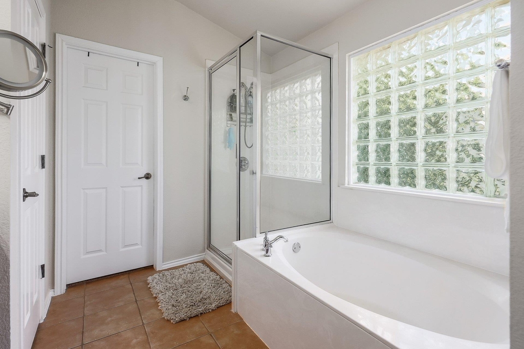 11508 Staked Plains Dr - Photo 18