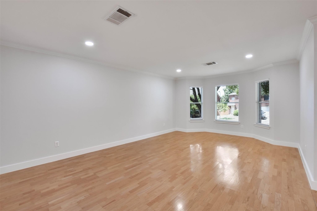 10903 Claywood Dr - Photo 4