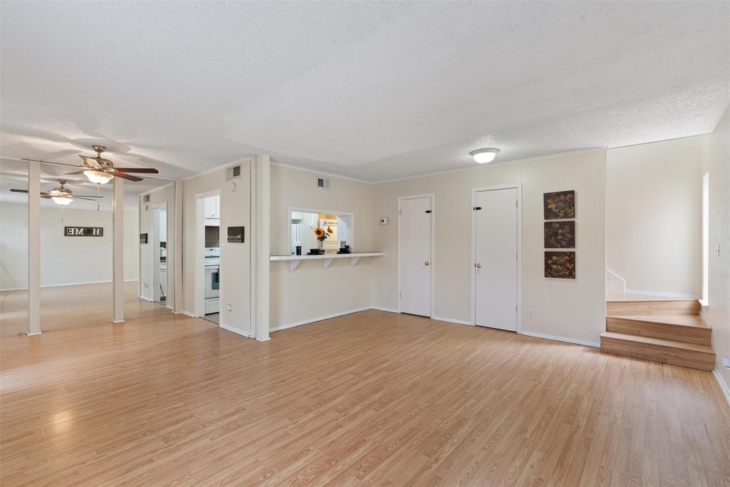 6718 Silvermine Dr - Photo 6
