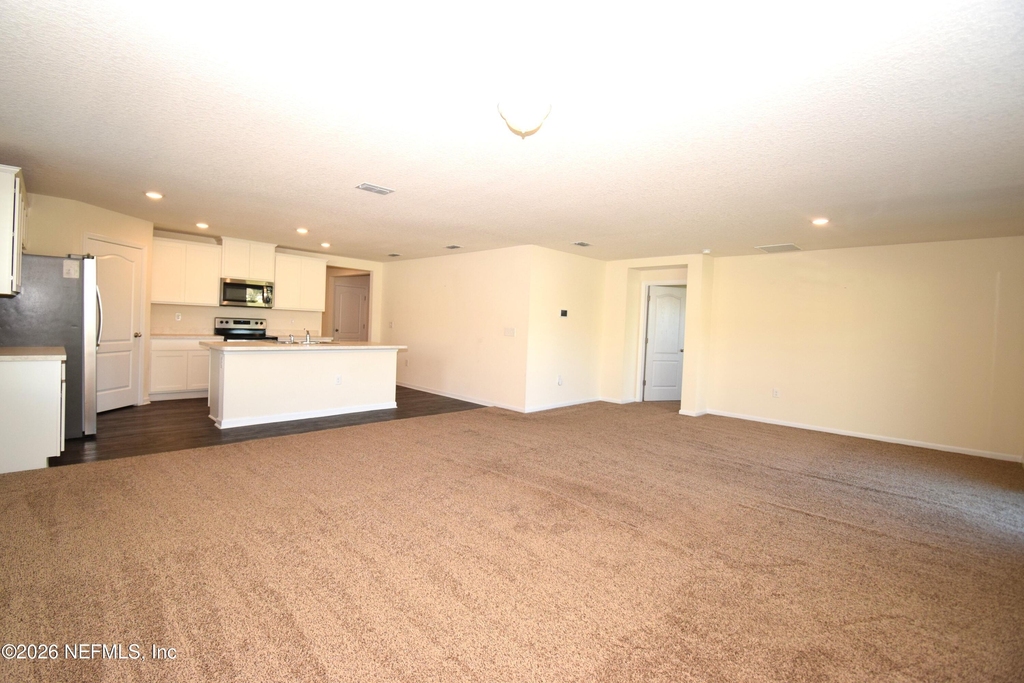 3733 Shiner Drive - Photo 6