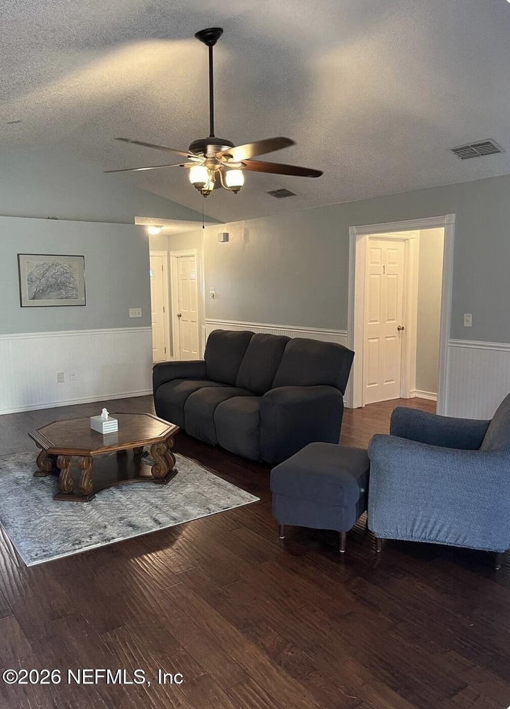 12619 Ashmore Green Drive N - Photo 4