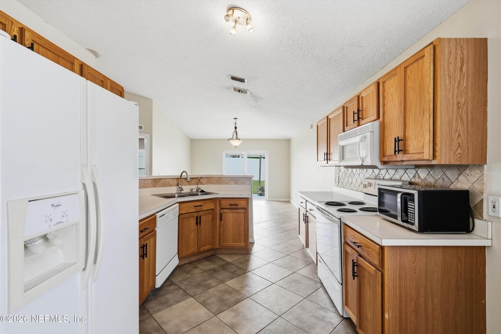 5571 Westland Station Road - Photo 14