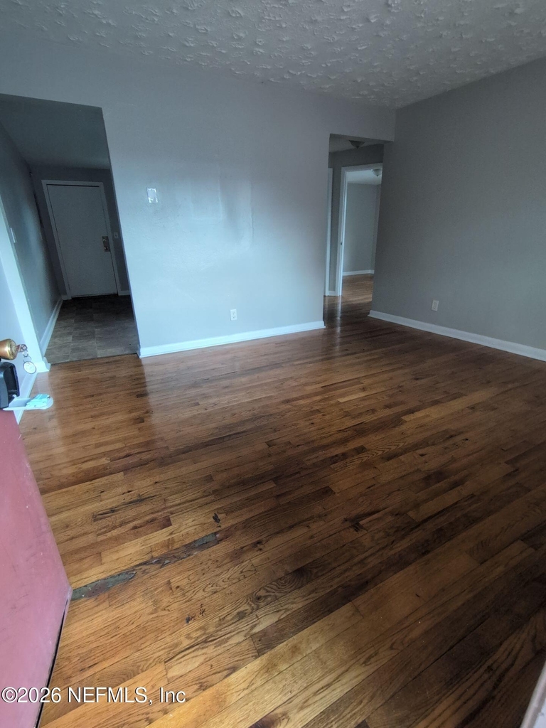 1145 W 25th Street - Photo 0