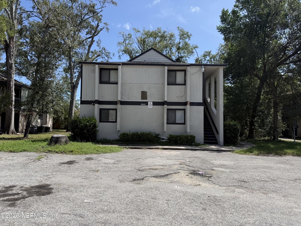 5243 Westchase Court - Photo 1