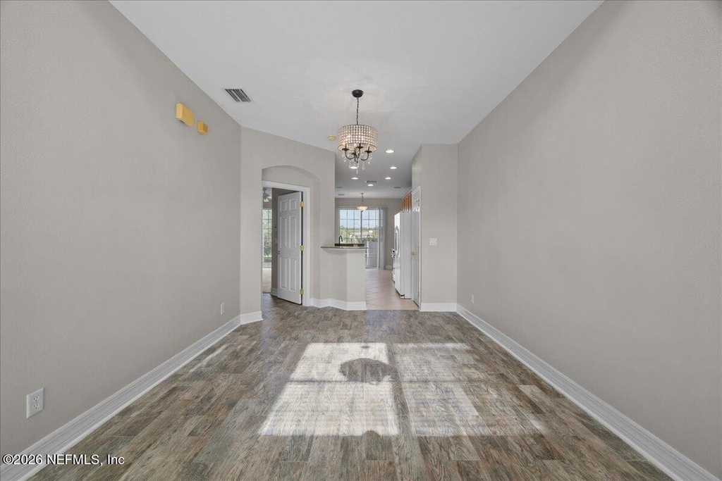 539 Hedgewood Drive - Photo 8