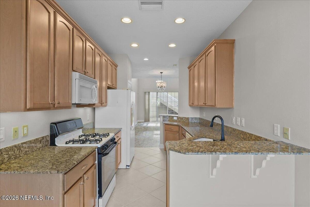 539 Hedgewood Drive - Photo 10