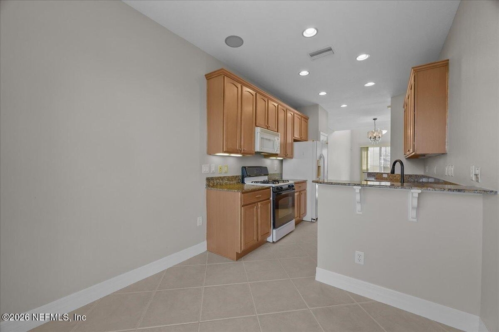 539 Hedgewood Drive - Photo 11