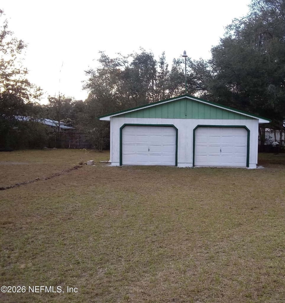 203 Sw 51st Avenue - Photo 1