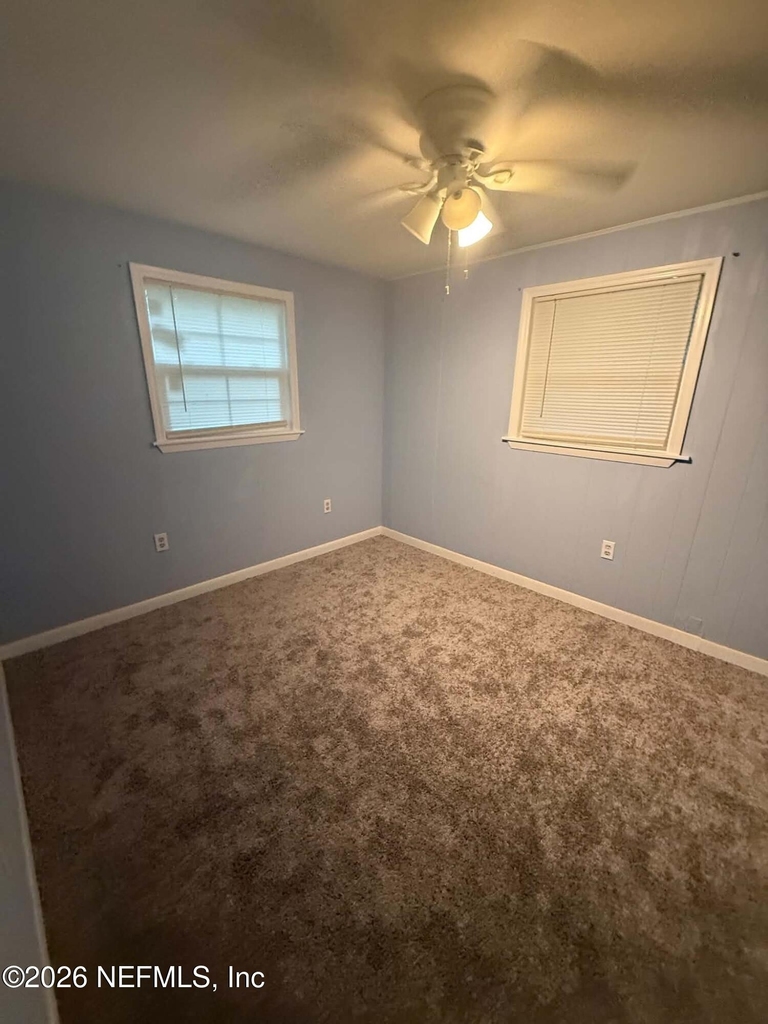 203 Sw 51st Avenue - Photo 7