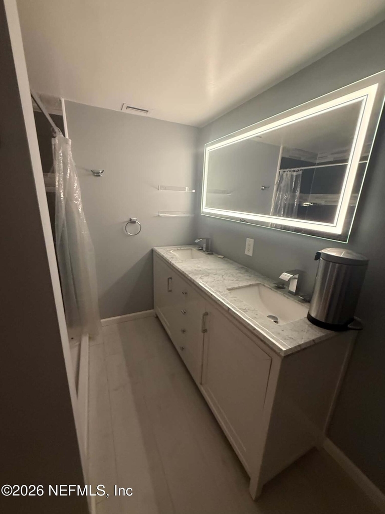 203 Sw 51st Avenue - Photo 8