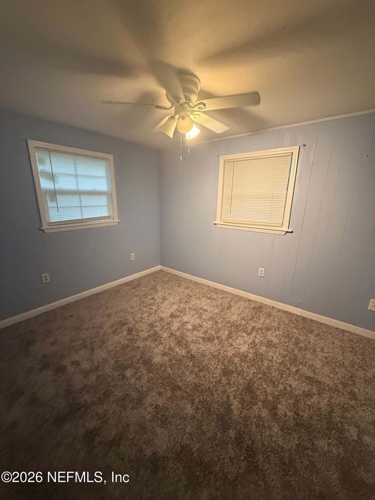 203 Sw 51st Avenue - Photo 12