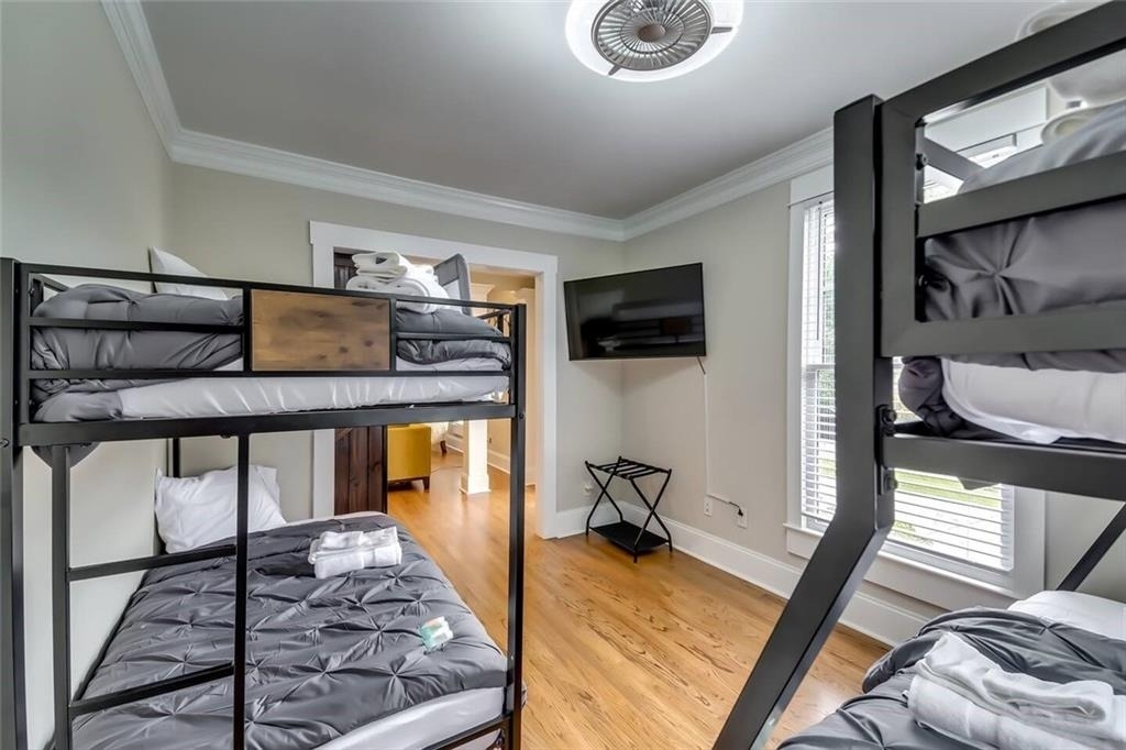 1362 Eubanks Avenue - Photo 4