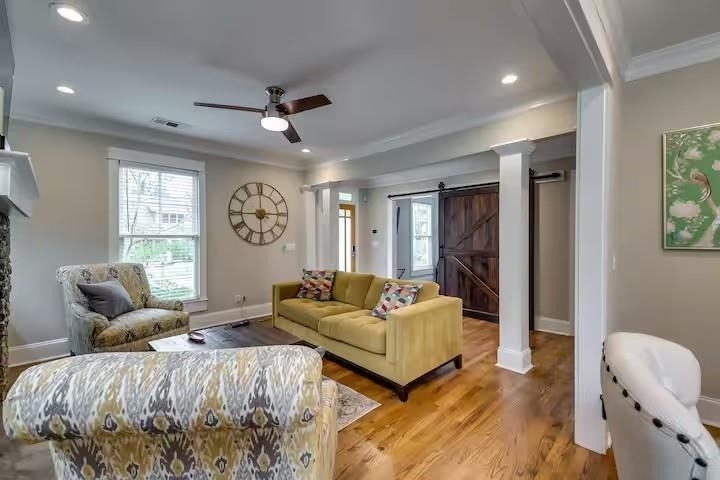 1362 Eubanks Avenue - Photo 7