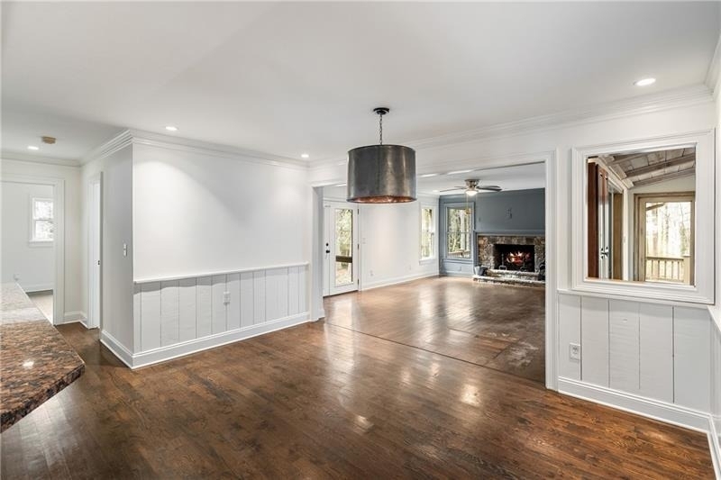 2468 Ridgeway Drive - Photo 11