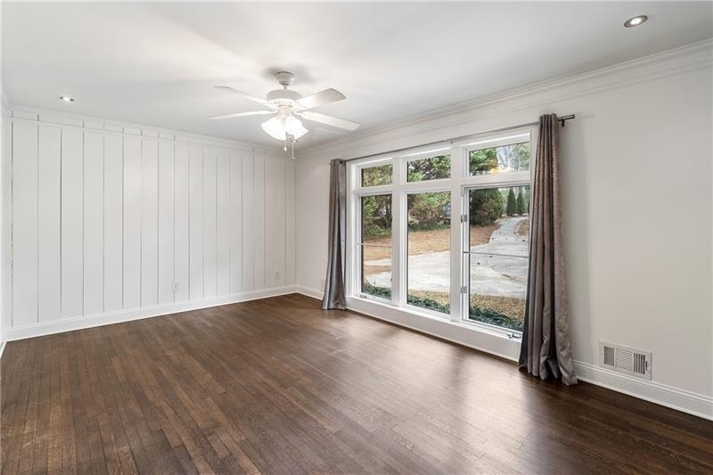 2468 Ridgeway Drive - Photo 18