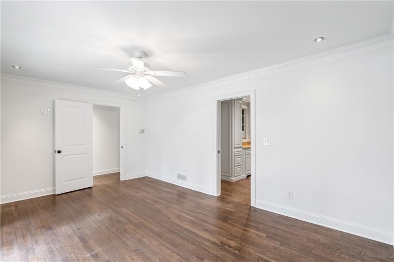 2468 Ridgeway Drive - Photo 19