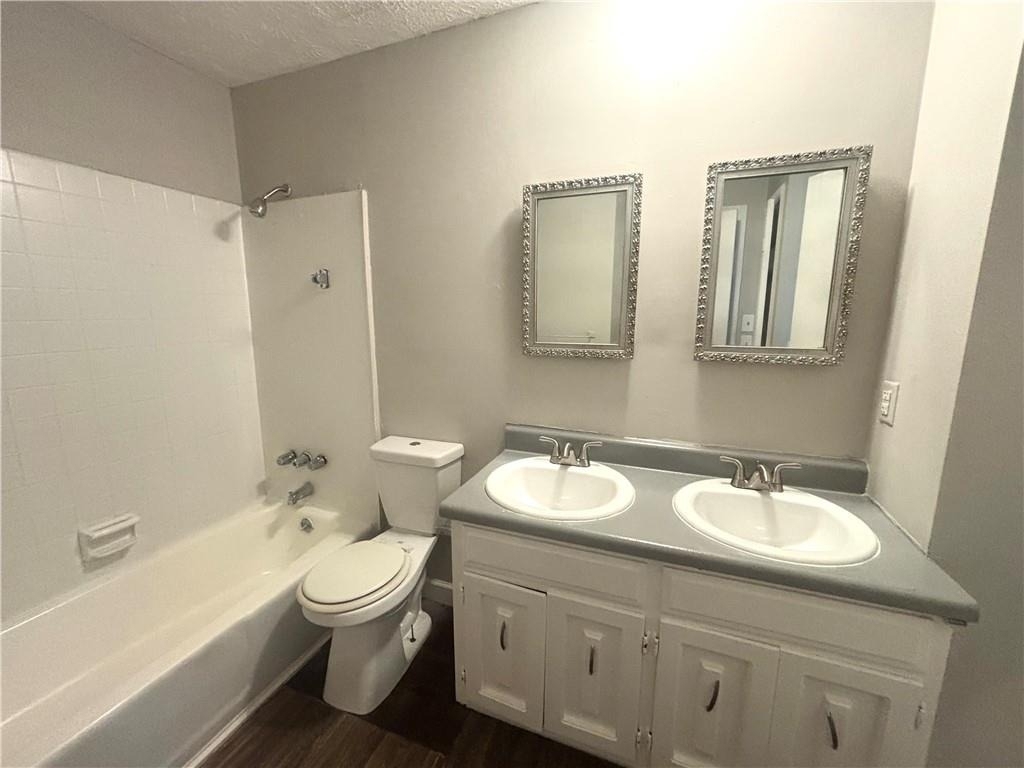 3198 Washington Road - Photo 11