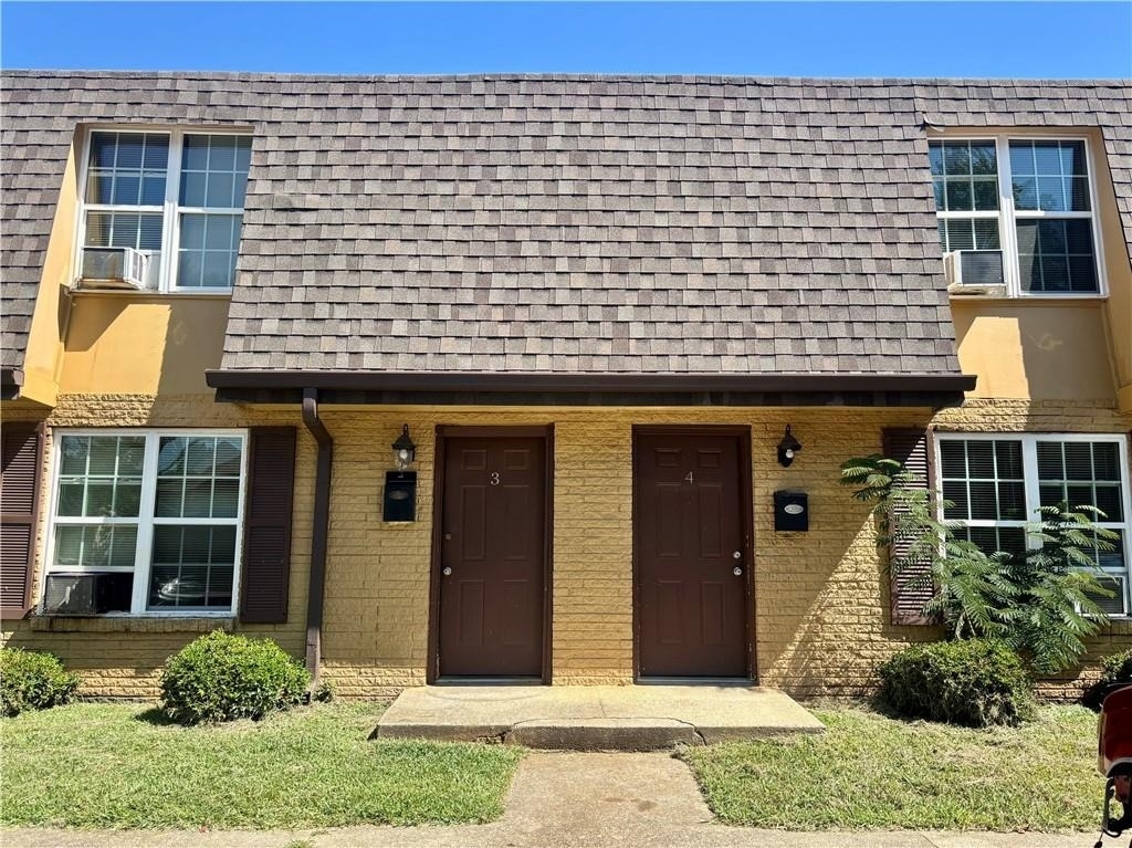 3198 Washington Road - Photo 0