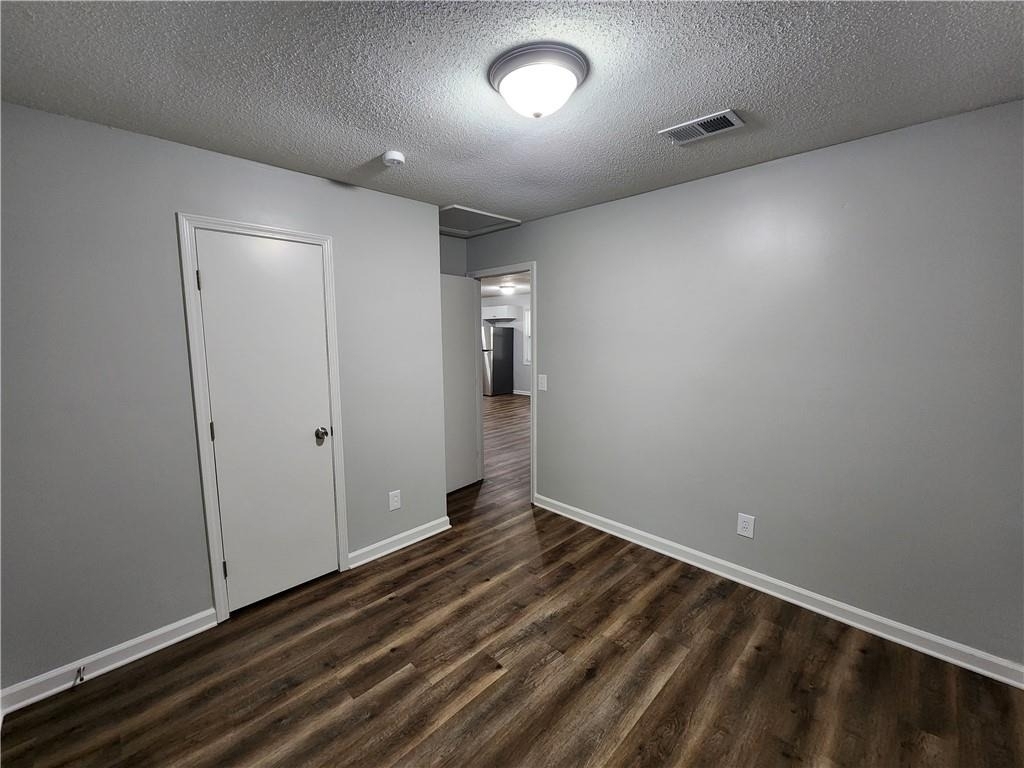 723 W Creek Circle - Photo 7